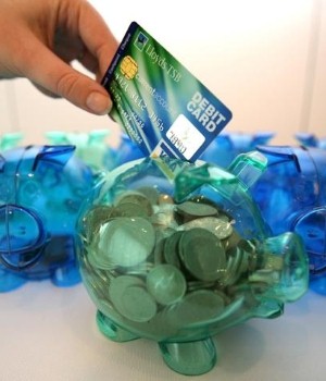 Are more people turning to offshore savings as pension confidence dips?