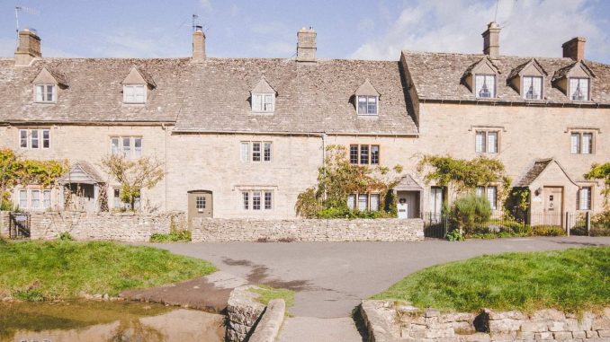 selling-house-with-subsidence